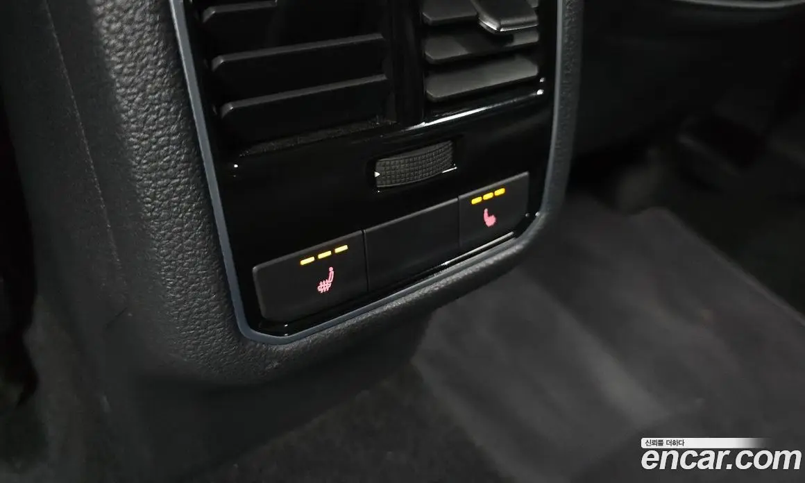 Volkswagen Passat 2018 2.0 автомат (гидро), фото 28