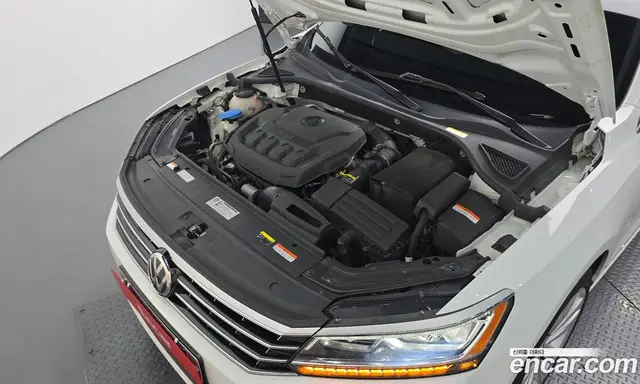 Volkswagen Passat 2018 2.0 автомат (гидро), миниатюра 6