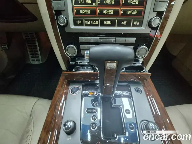 Volkswagen Phaeton 2011 3.0 автомат (гидро), миниатюра 9 Volkswagen Phaeton 2011 3.0 автомат (гидро), миниатюра 9
