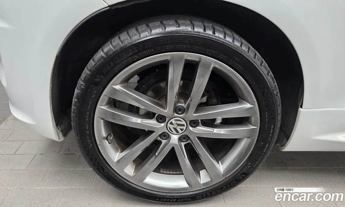 Volkswagen Scirocco 2015 2.0 автомат (гидро), фото 5