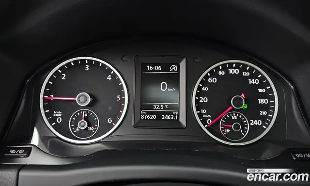 Volkswagen Tiguan 2014 2.0 автомат (гидро), миниатюра 8