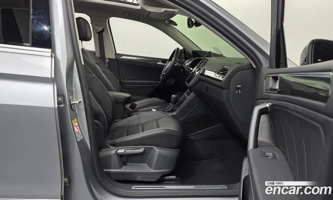 Volkswagen Tiguan 2020 2.0 автомат (гидро), фото 16