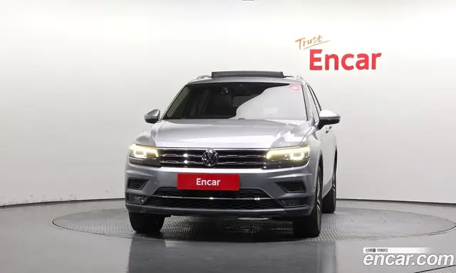 Volkswagen Tiguan 2020 2.0 автомат (гидро), миниатюра 3