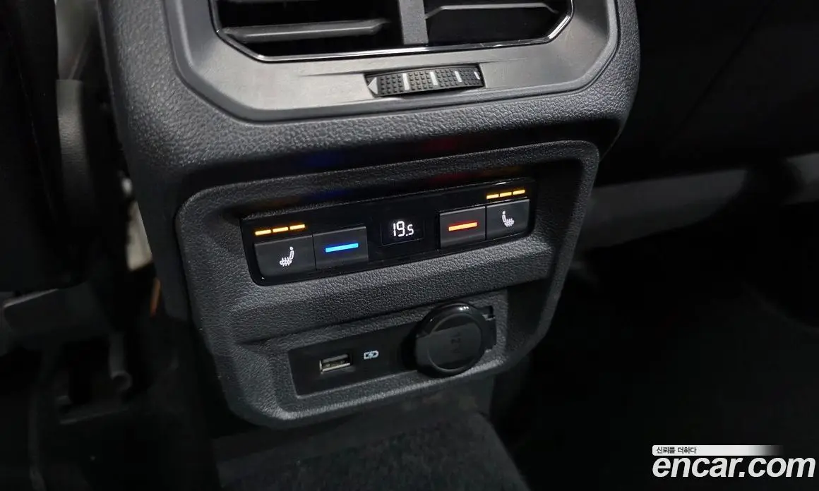 Volkswagen Tiguan 2020 2.0 автомат (гидро), фото 28