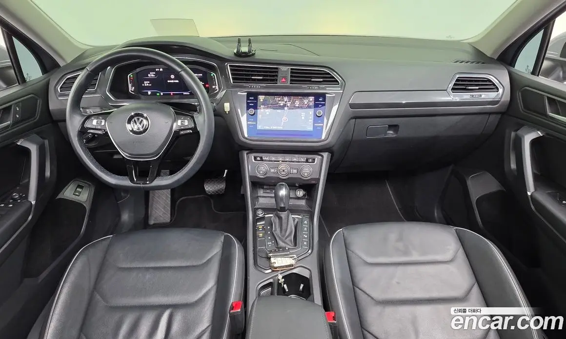 Volkswagen Tiguan 2020 2.0 автомат (гидро), фото 10