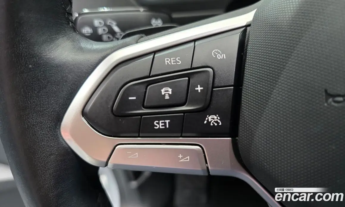 Volkswagen Tiguan 2022 2.0 автомат (гидро), фото 16