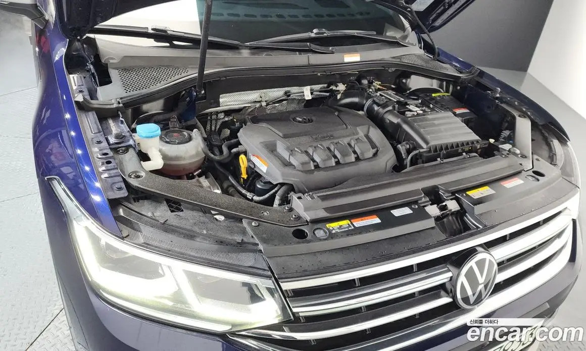 Volkswagen Tiguan 2023 2.0 автомат (гидро), фото 6 Volkswagen Tiguan 2023 2.0 автомат (гидро), фото 6