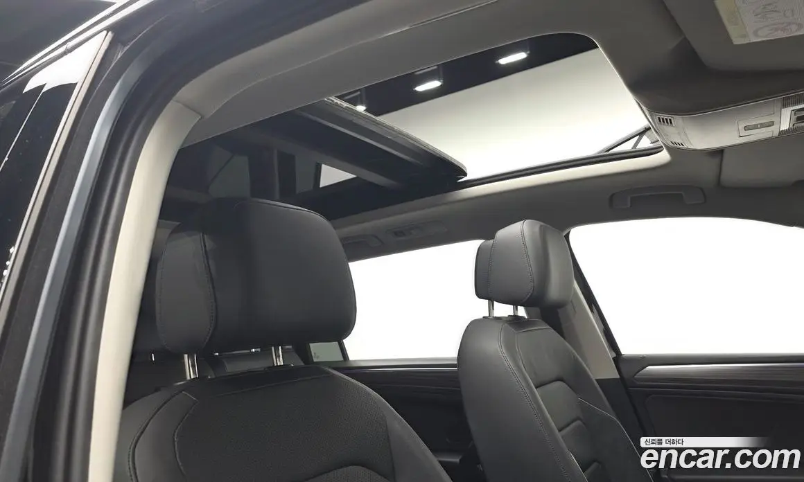 Volkswagen Tiguan 2023 2.0 автомат (гидро), фото 22