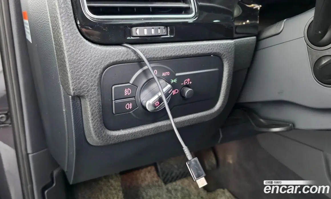 Volkswagen Touareg 2012 3.0 автомат (гидро), фото 17