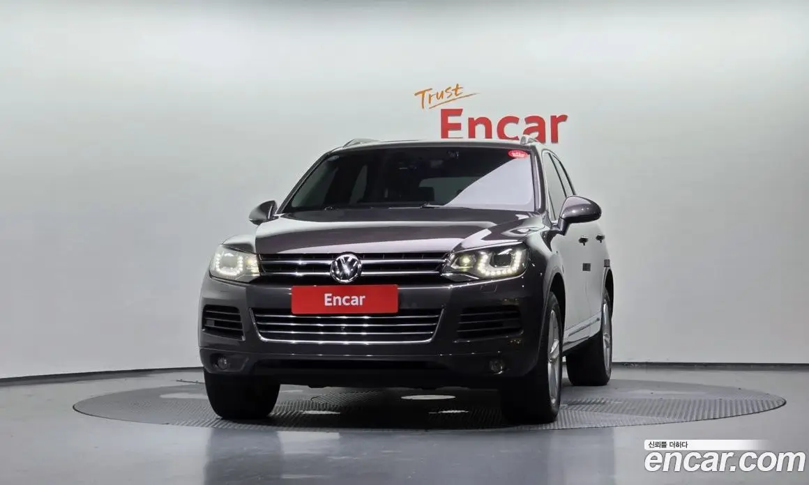 Volkswagen Touareg 2012 3.0 автомат (гидро), фото 3
