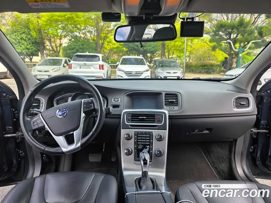Volvo S60 2014 1.6 автомат (гидро), фото 7