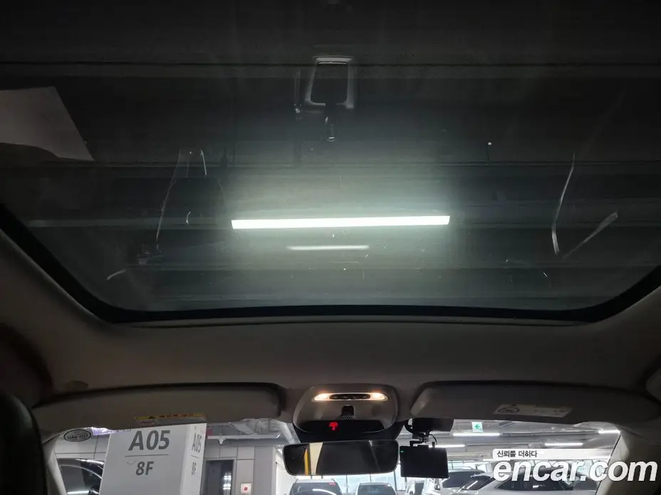 Volvo V40 2018 2.0 автомат (гидро), фото 18