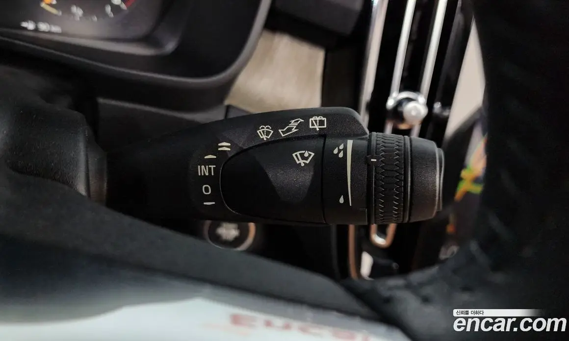 Volvo XC40 2019 2.0 автомат (гидро), фото 23