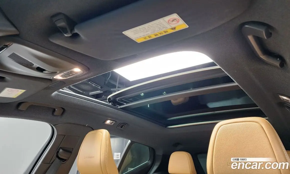 Volvo XC40 2019 2.0 автомат (гидро), фото 24