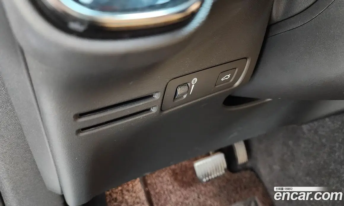 Volvo XC40 2019 2.0 автомат (гидро), фото 27