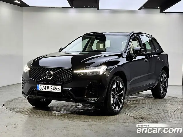 Volvo XC60, 2026, 10 км