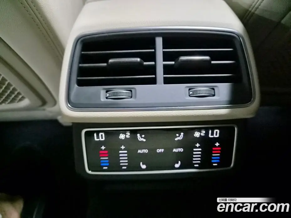 Audi A6 2023 2.0 автомат (гидро), фото 14
