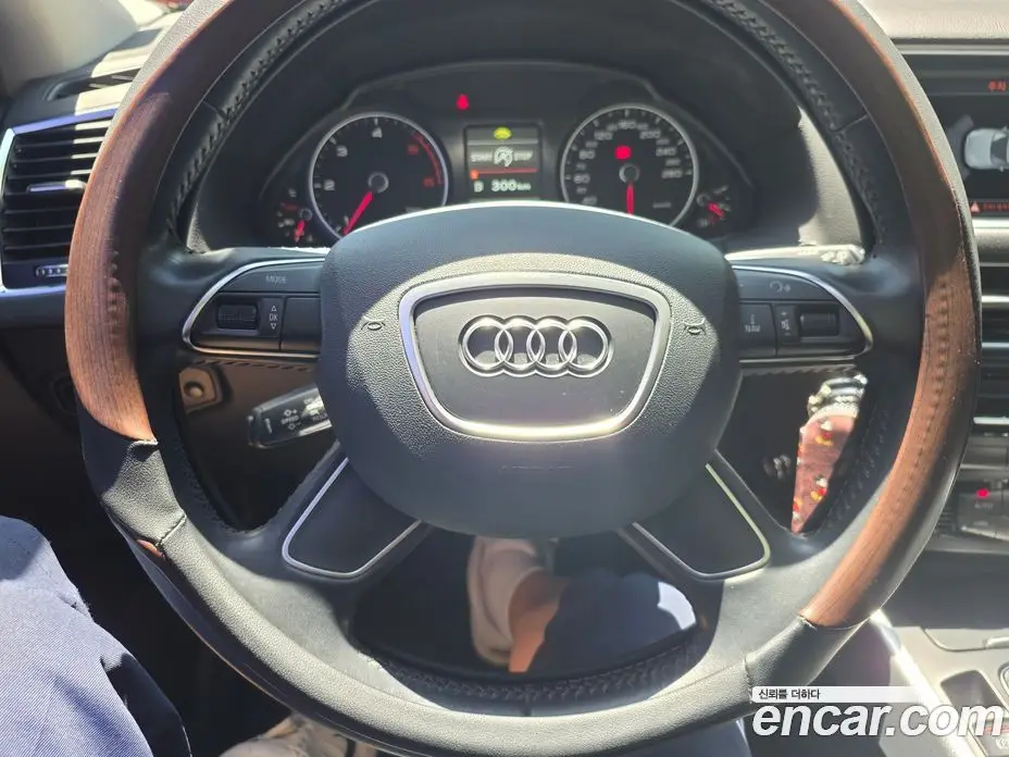 Audi Q5 2015 2.0 автомат (гидро), фото 15