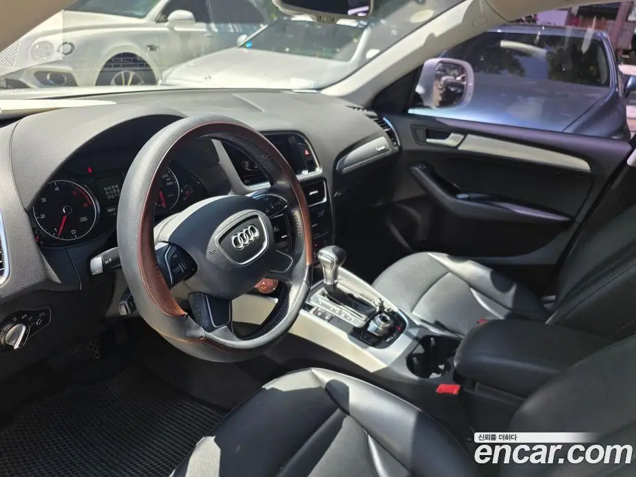 Audi Q5 2015 2.0 автомат (гидро), фото 9