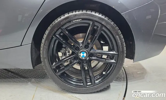 BMW 1 серия 2018 2.0 автомат (гидро), миниатюра 7