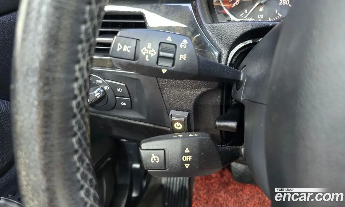 BMW 3 серия 2009 3.0 автомат (гидро), фото 16