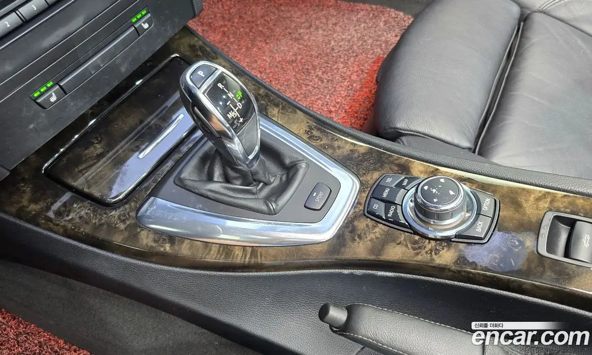 BMW 3 серия 2009 3.0 автомат (гидро), фото 9