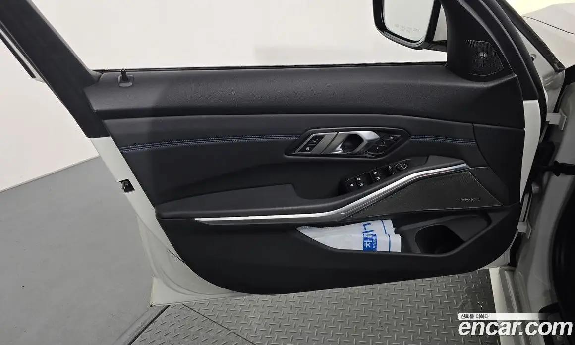 BMW 3 серия 2019 2.0 автомат (гидро), фото 13