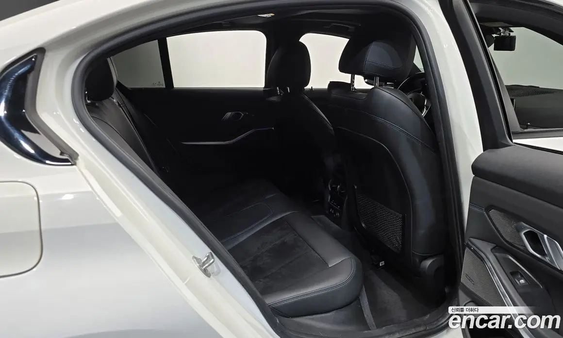 BMW 3 серия 2019 2.0 автомат (гидро), фото 16