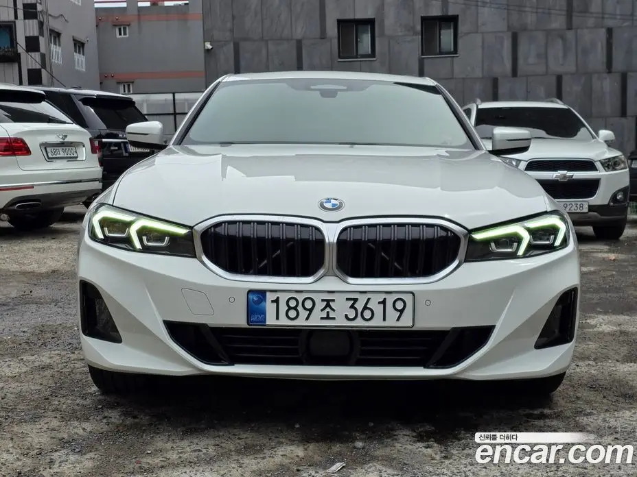 BMW 3 серия 2023 2.0 автомат (гидро), фото 5