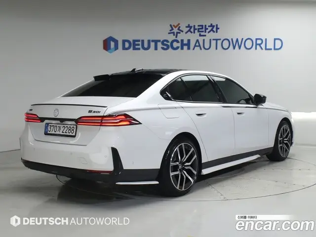 BMW 5 серия 2025 2.0 автомат (гидро), миниатюра 2