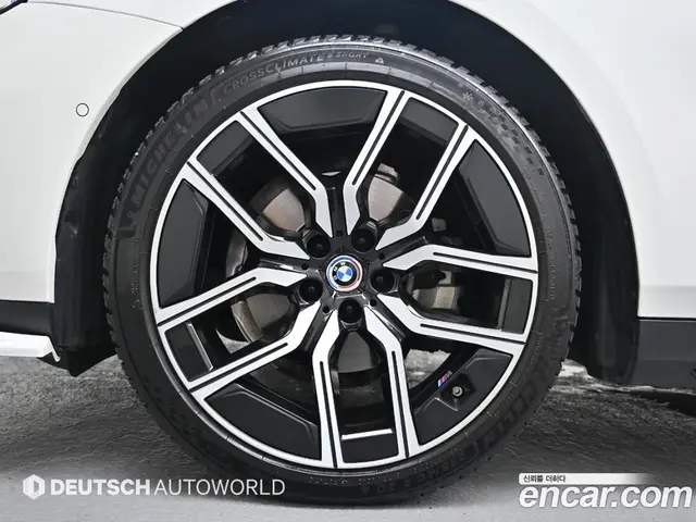 BMW 5 серия 2025 2.0 автомат (гидро), миниатюра 5