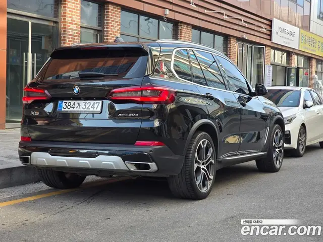 BMW X5 2022 3.0 автомат (гидро), миниатюра 2