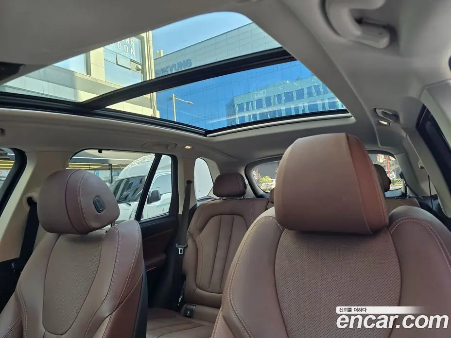 BMW X5 2022 3.0 автомат (гидро), фото 12