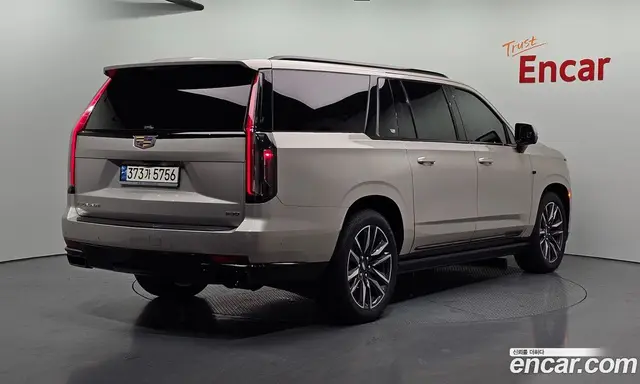 Cadillac Escalade 2023 6.2 автомат (гидро), миниатюра 2