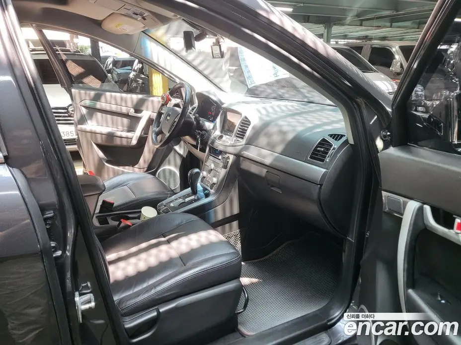 Chevrolet Captiva 2012 2.0 автомат (гидро), фото 17