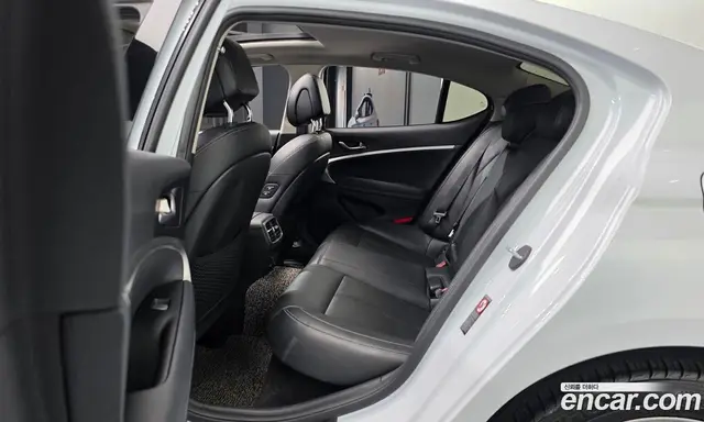 Genesis G70 2017 2.2 автомат (гидро), миниатюра 12