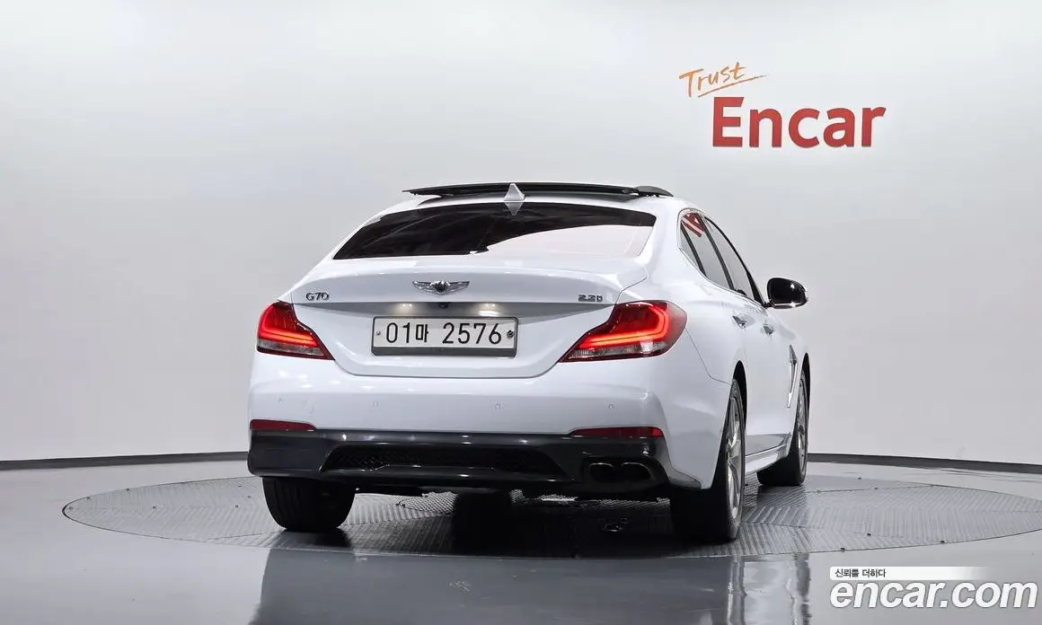 Genesis G70 2017 2.2 автомат (гидро), фото 4