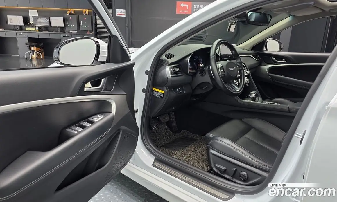 Genesis G70 2017 2.2 автомат (гидро), фото 10