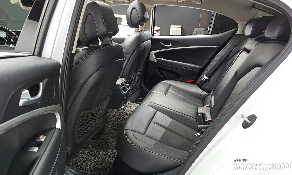 Genesis G70 2021 2.0 автомат (гидро), фото 11
