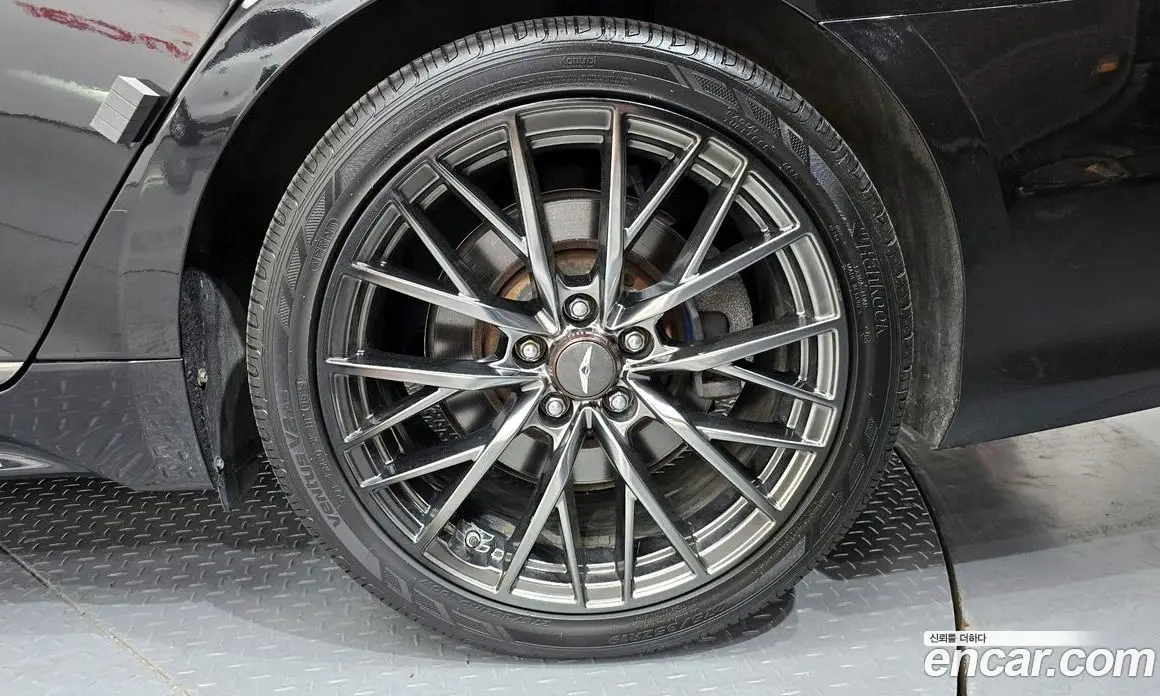Genesis G80 2017 3.3 автомат (гидро), фото 7
