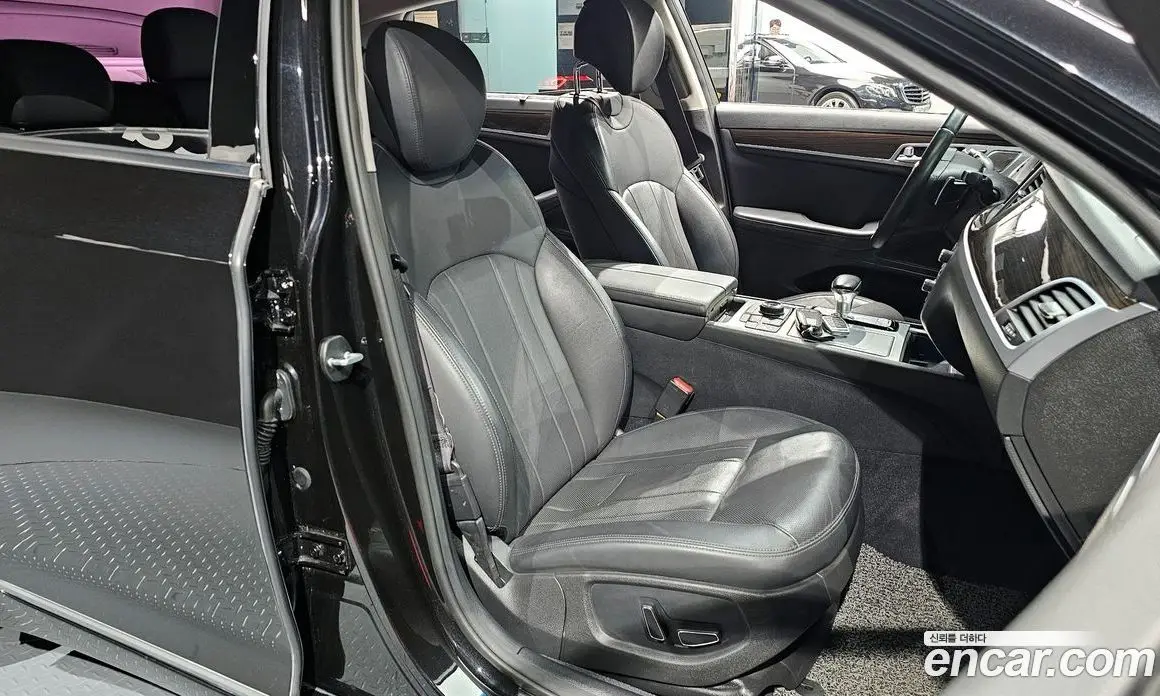 Genesis G80 2018 3.3 автомат (гидро), фото 17