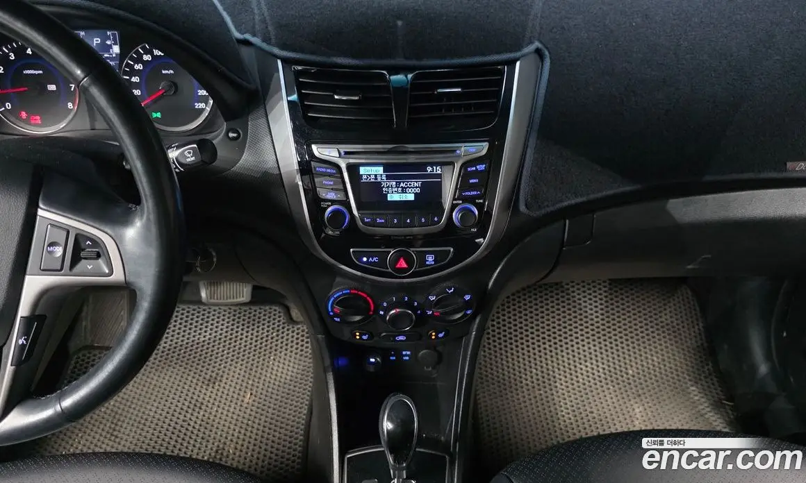 Hyundai Accent 2016 1.4 автомат (гидро), фото 14