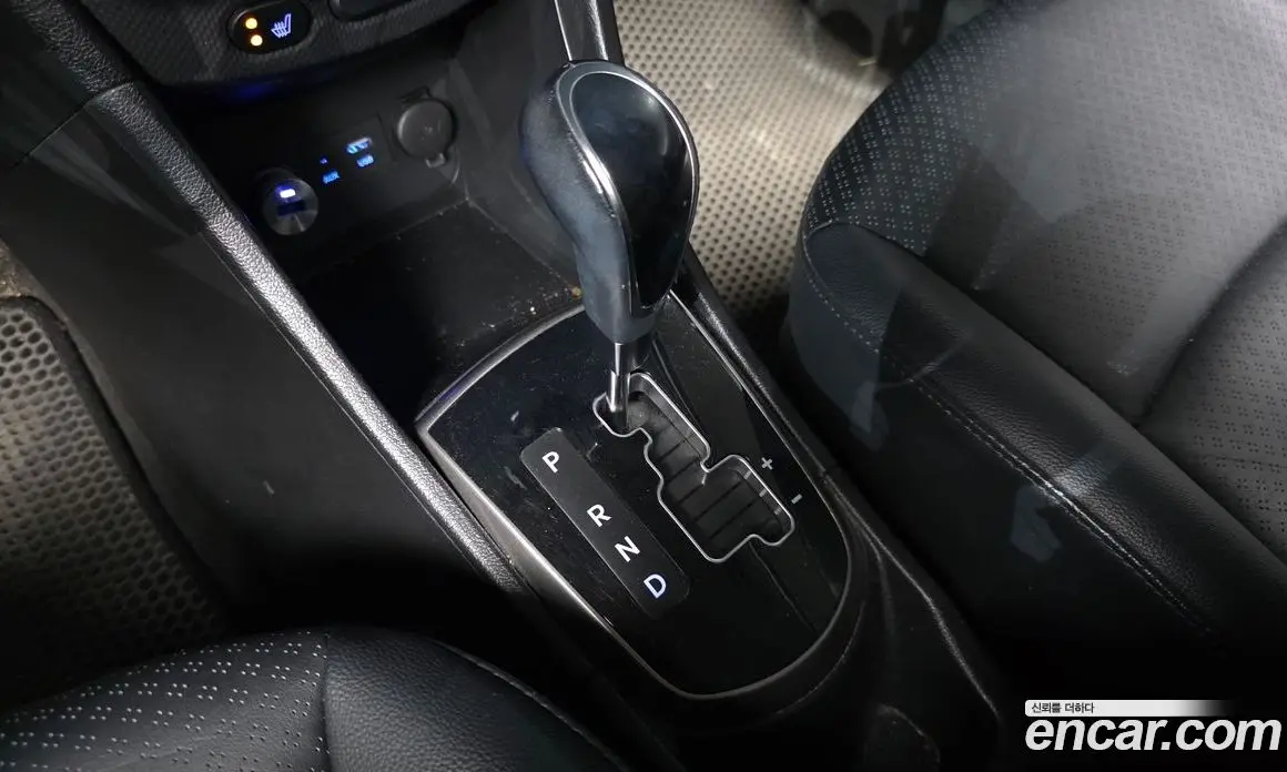 Hyundai Accent 2016 1.4 автомат (гидро), фото 9