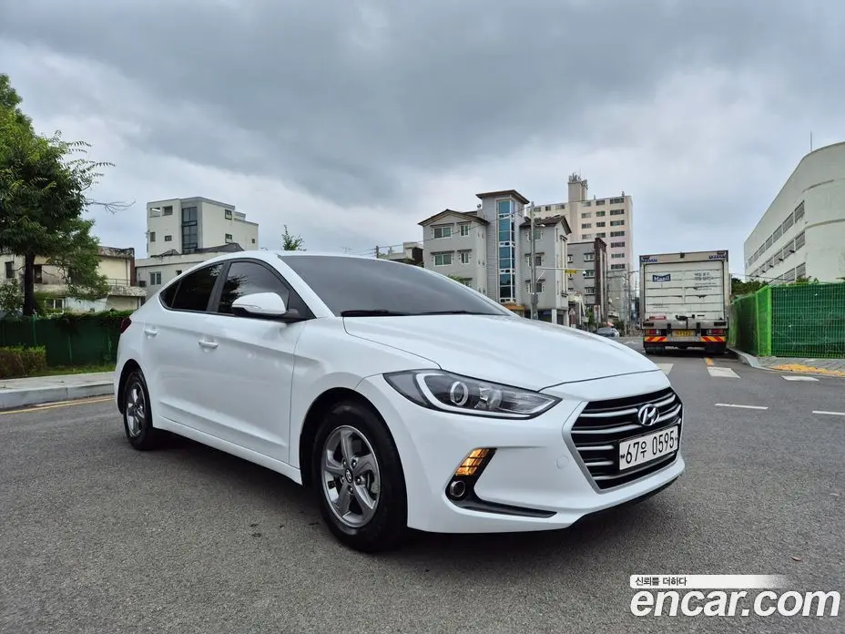 Hyundai Avante 2016 1.6 автомат (гидро), фото 18