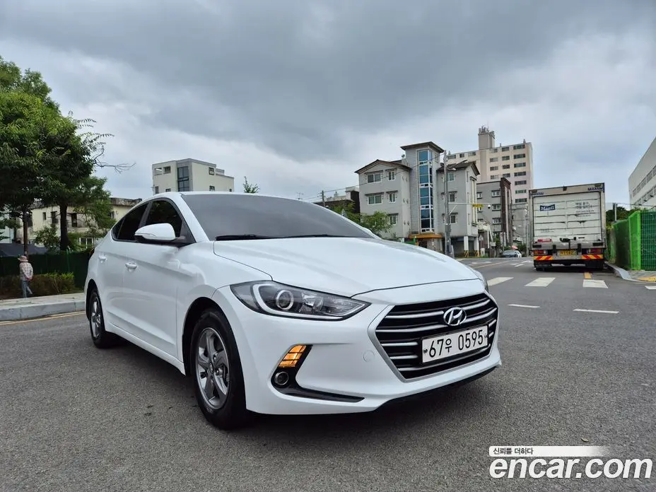 Hyundai Avante 2016 1.6 автомат (гидро), фото 20
