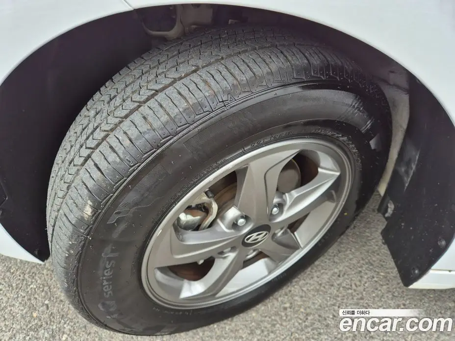 Hyundai Avante 2016 1.6 автомат (гидро), фото 5