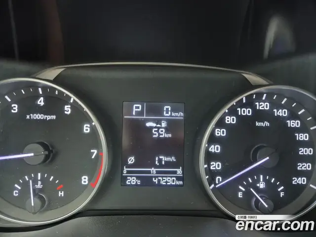 Hyundai Avante 2016 1.6 автомат (гидро), миниатюра 8