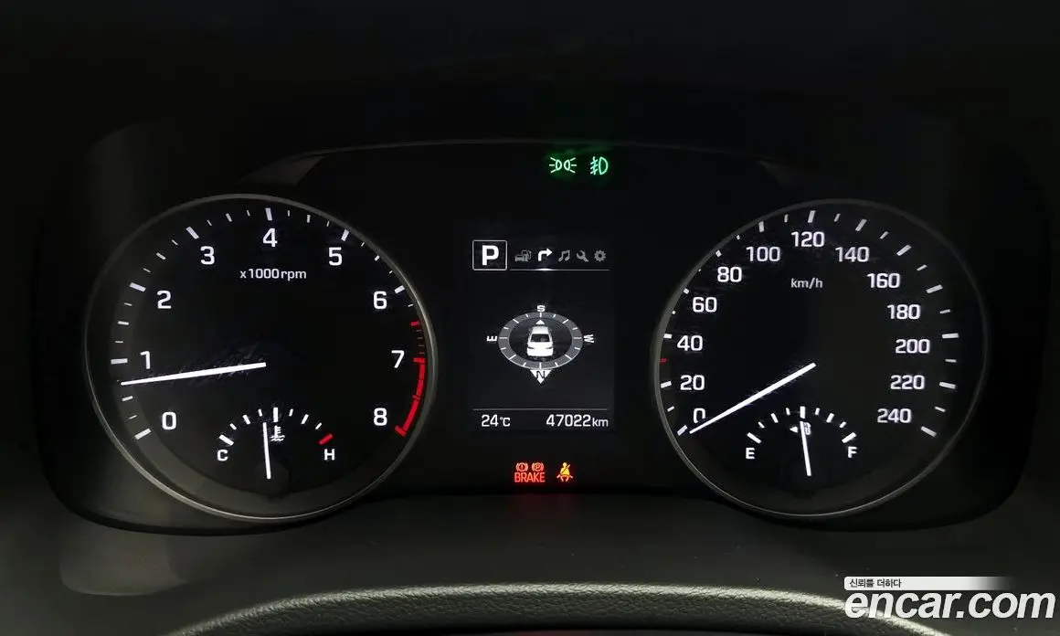 Hyundai Avante 2018 1.6 автомат (гидро), фото 8
