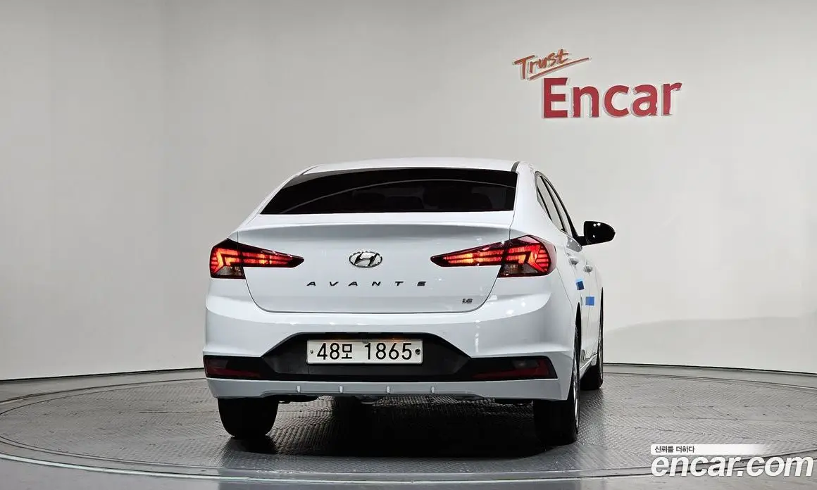 Hyundai Avante 2019 1.6 автомат (гидро), фото 4 Hyundai Avante 2019 1.6 автомат (гидро), фото 4