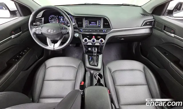 Hyundai Avante 2019 1.6 автомат (гидро), миниатюра 7 Hyundai Avante 2019 1.6 автомат (гидро), миниатюра 7